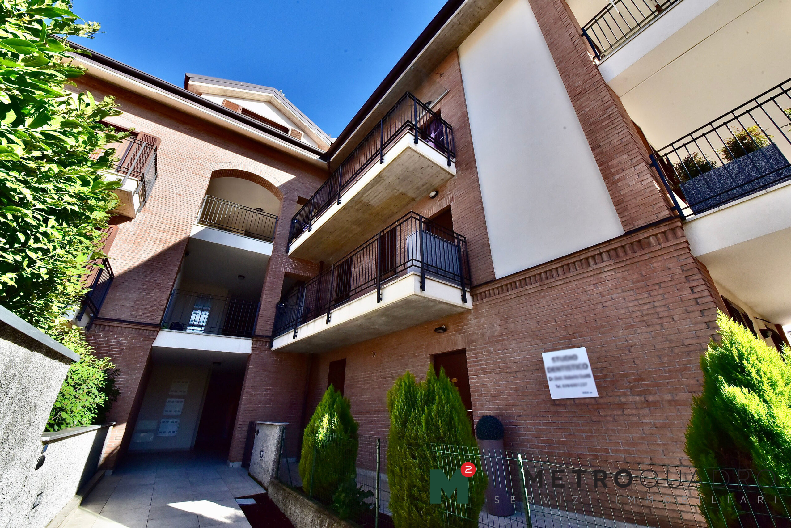 Bernareggio – Ampio appartamento di recente costruzione
