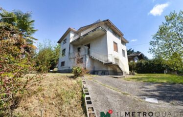 Miradolo Terme – Villa unifamiliare in centro