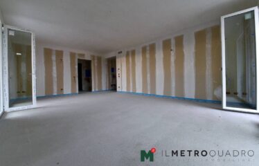 Vedano al Lambro – Attico panoramico con terrazzi