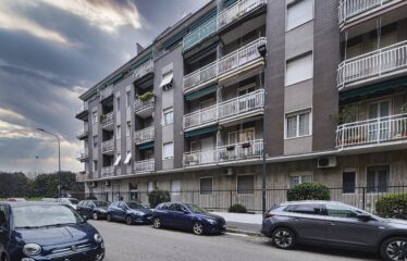 Milano, Bruzzano – Ampio bilocale ristrutturato
