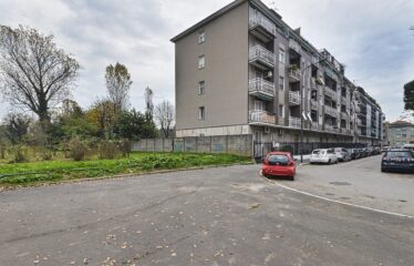Milano, Bruzzano – Ampio bilocale ristrutturato