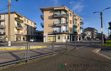Limbiate – Negozio in zona centrale