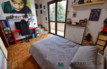 Vedano Al Lambro – Villa con taverna e giardino privato