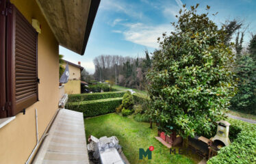Vedano Al Lambro – Villa con taverna e giardino privato