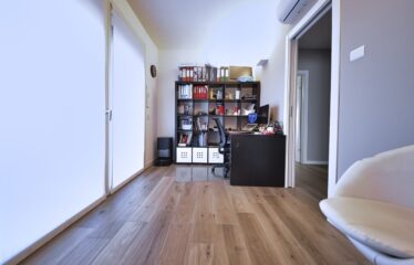 MACHERIO: APPARTAMENTO DI 277 MQ. CON 170 MQ. DI TERRAZZO