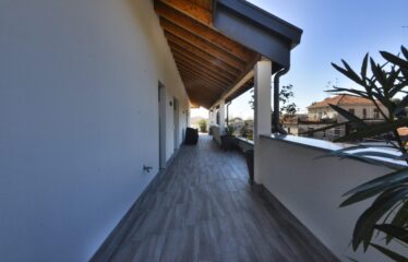 MACHERIO: APPARTAMENTO DI 277 MQ. CON 170 MQ. DI TERRAZZO