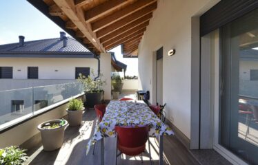 MACHERIO: APPARTAMENTO DI 277 MQ. CON 170 MQ. DI TERRAZZO