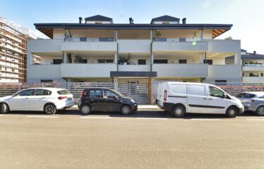 MACHERIO: APPARTAMENTO DI 277 MQ. CON 170 MQ. DI TERRAZZO