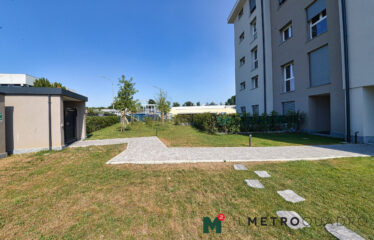 VEDANO AL LAMBRO: ATTICO CON TERRAZZI E SOLARIUM